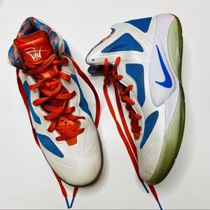 Nike Zoom Hyperfuse Player Edition Sneaker